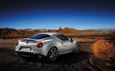 Alfa Romeo 4C Launch Edition (2) \\ t